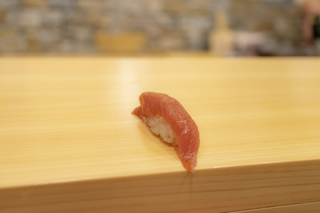 貫さんの中トロ寿司