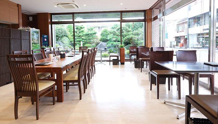 イワジン喫茶室　内観